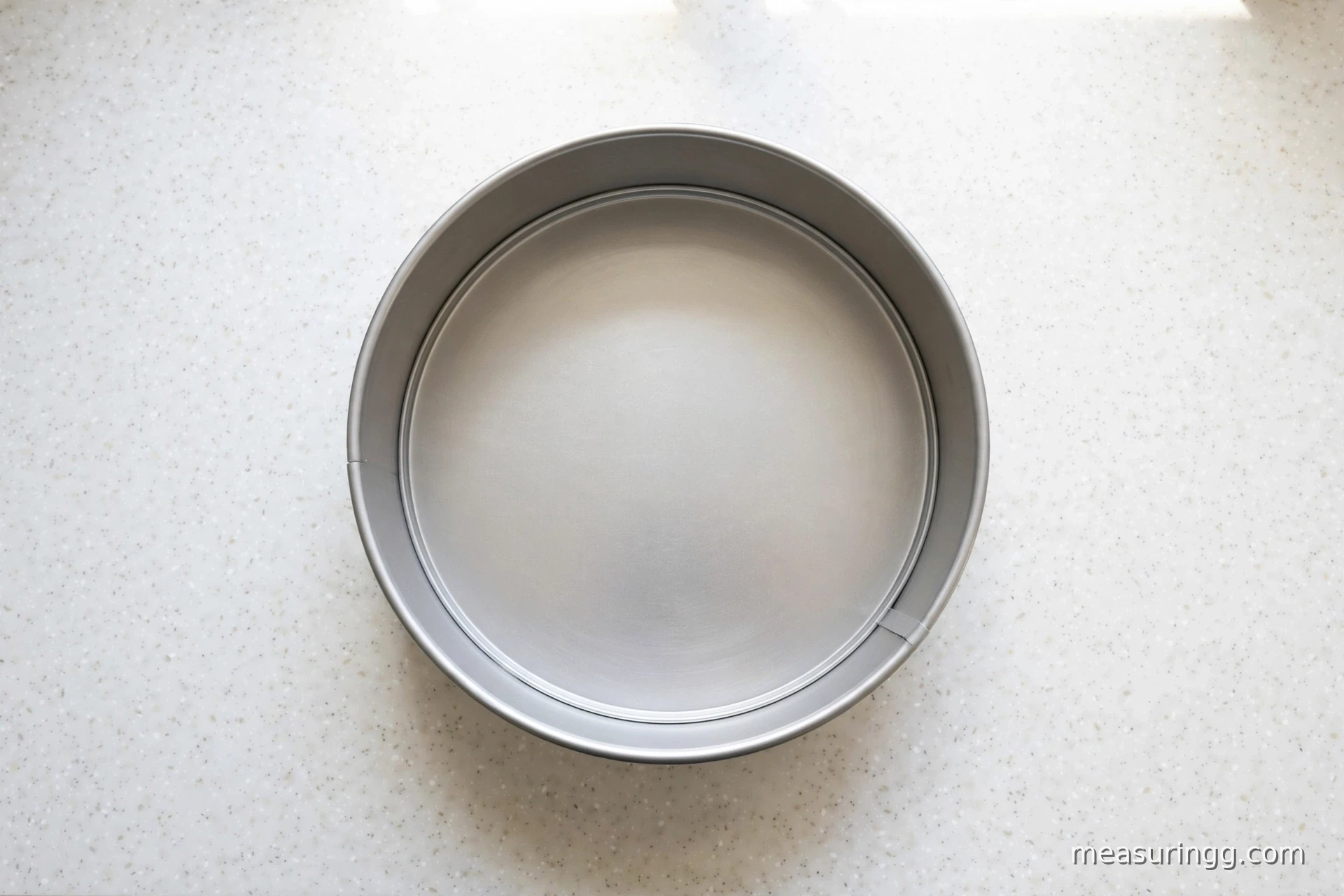 15. A 6-Inch Round Cake Pan